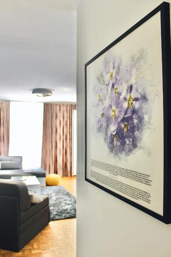 Ramonda - New Belgrade Apartment Екстериор снимка